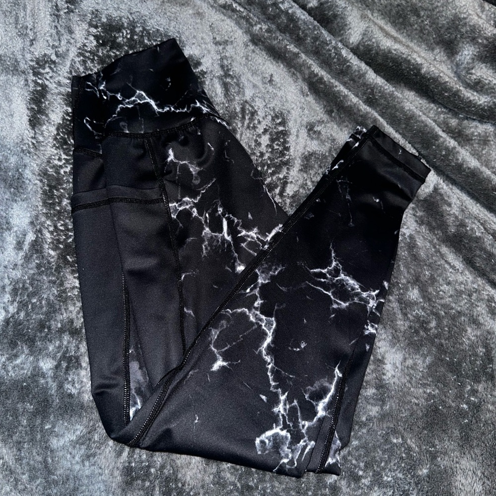 BUFFBUNNY pocket leggings new condition